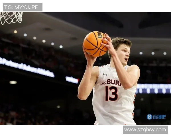 沃克凯斯勒的崛起之路：从新秀到NBA明星的成长历程