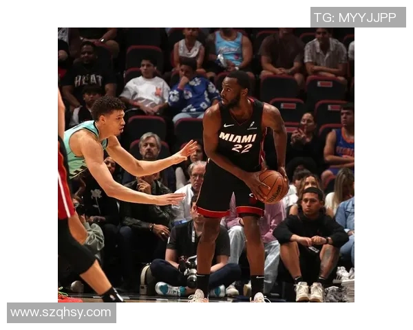 热火与黄蜂精彩对决全场录像回顾1029赛事亮点分析与精彩瞬间分享