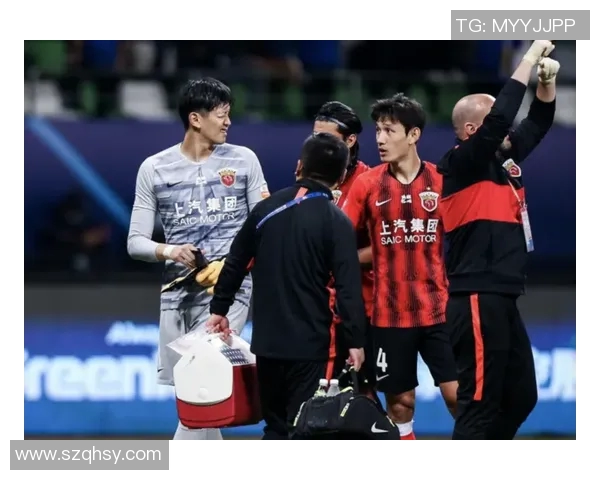 辽宁与解放军激战正酣比分胶着双方争夺胜利的精彩瞬间回顾