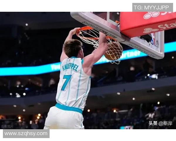 雷霆对阵黄蜂精彩比赛直播全程回顾与分析尽在此处