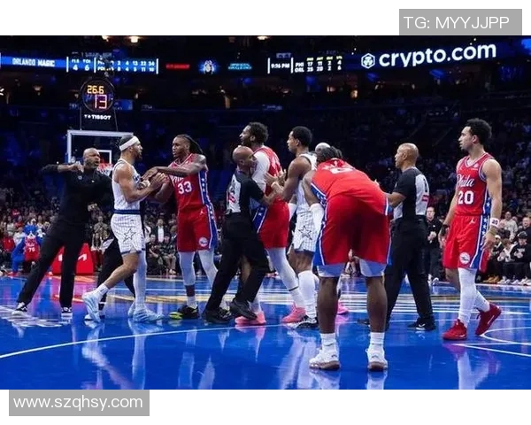 魔术与76人对决分析：球队状态战术布局及关键球员表现探讨