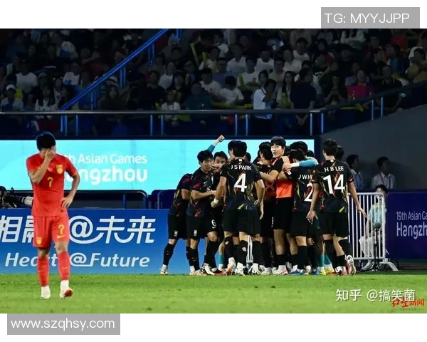 杭州足球队反击战术分析及其在比赛中的得失表现探讨 杭州足球队反击战术分析及其在比赛中的得失表现探讨