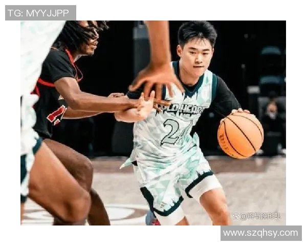 签约篮球明星背后的故事与挑战揭秘篮球界新星如何在合同中争取最大利益